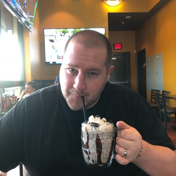 Meet your Posher, Andy - Picture 1 of 1